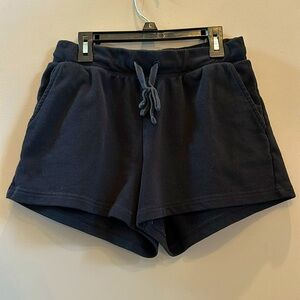 Old Navy women small black shorts
